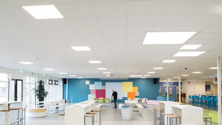 Trillingsvrij en egaal lichtbeeld.